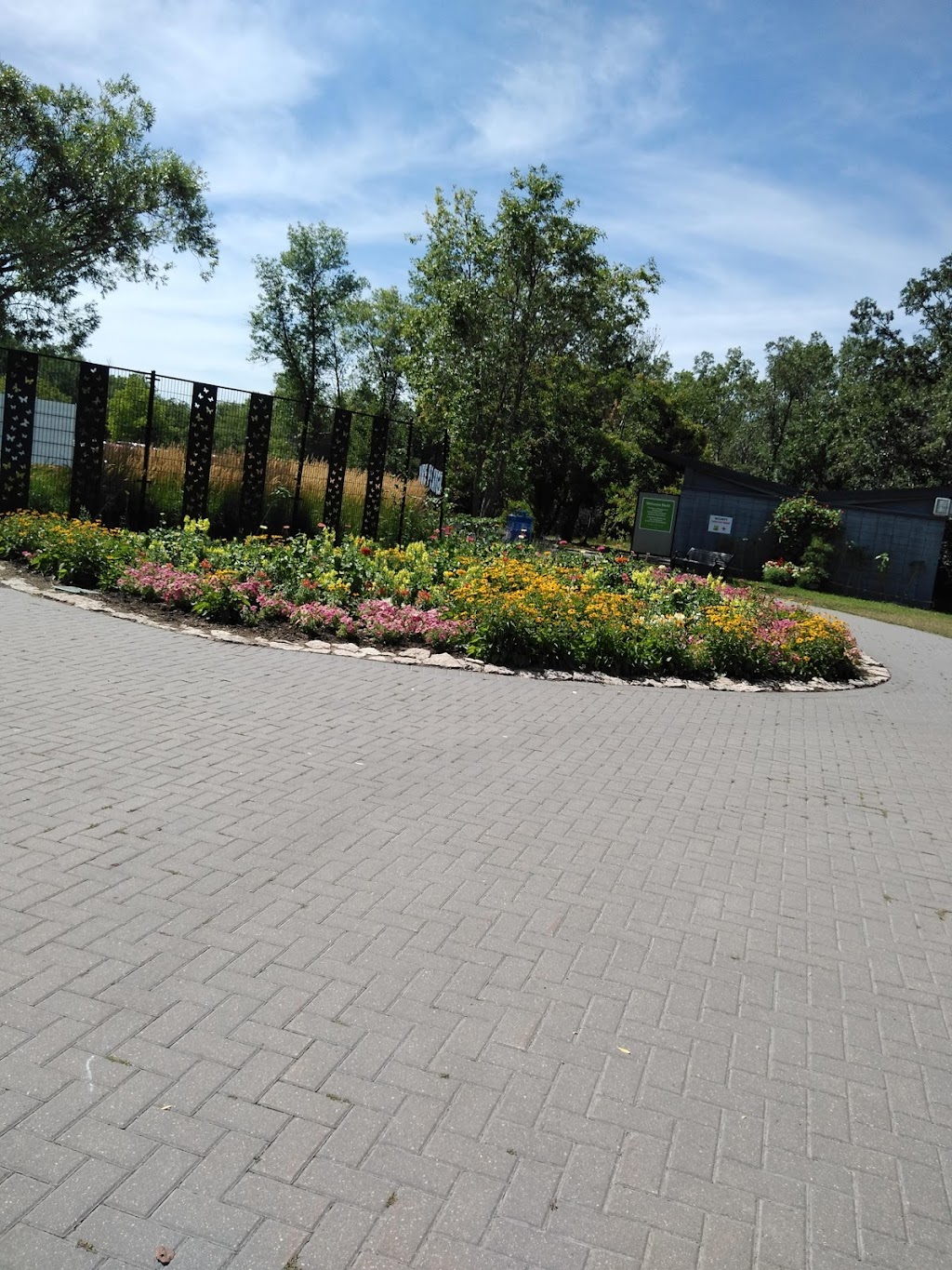 Bee2gether Bikes Assiniboine Park | 330 Assiniboine Park Dr, Winnipeg, MB R3P 2N7, Canada | Phone: (204) 298-2925