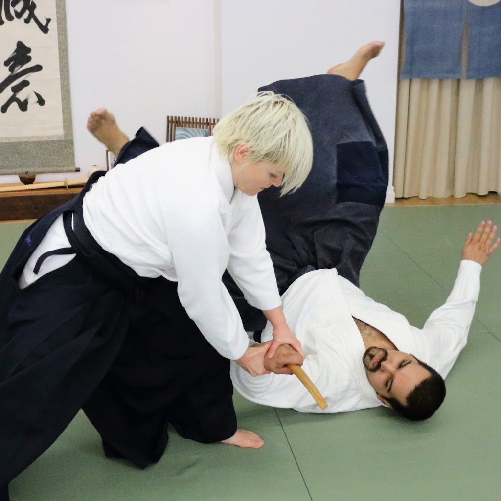 Montérégie Aikikai Aikido | 2295 Rue Joliette, Longueuil, QC J4K 4Z7, Canada | Phone: (450) 286-1622