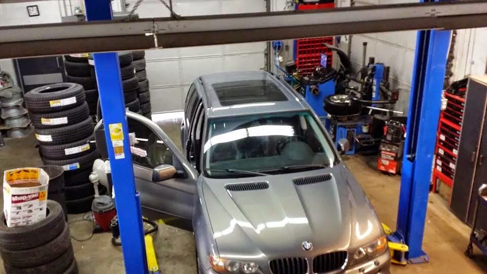 Scotts Automotive | 260 Oakdale Ave, St. Catharines, ON L2P 2K4, Canada | Phone: (905) 341-6996