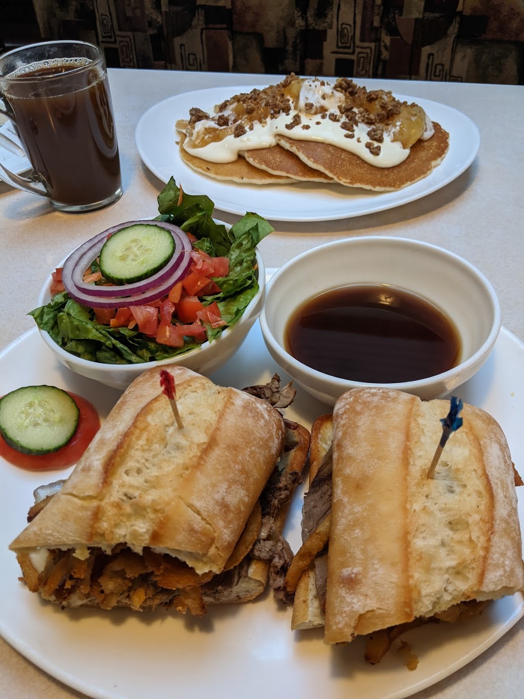 Humptys Family Restaurant Nanton | 2810 21 Ave, Nanton, AB T0L 1R0, Canada | Phone: (403) 646-0288
