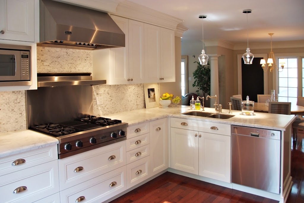 Gillian & Co. | 141 Snowbridge Way, The Blue Mountains, ON L9Y 0V1, Canada | Phone: (705) 888-7480