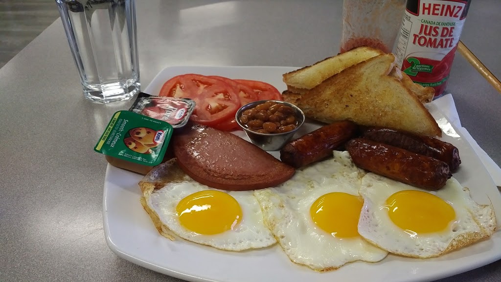 Country Corner Eatery | 357 Durham Rd W, Durham, ON N0G 1R0, Canada | Phone: (519) 369-3000
