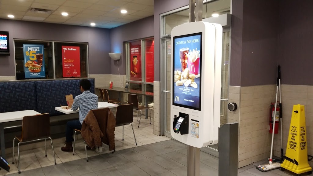 McDonalds | 1256 Eglinton Ave W, Mississauga, ON L5M 2B5, Canada | Phone: (905) 819-0550