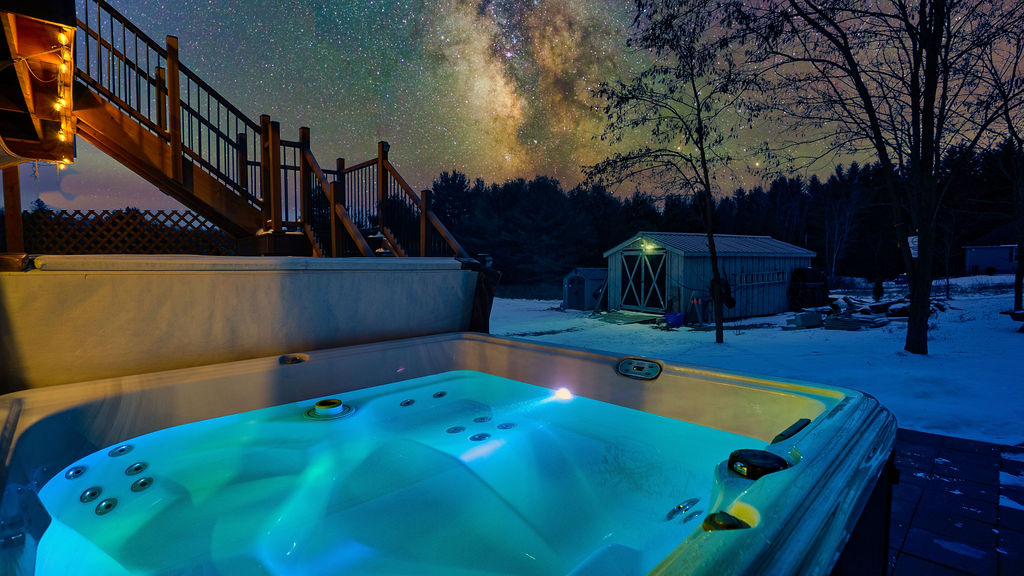 Hidden Retreat Grafton | 189 Hofer Rd, Colborne, ON K0K 1S0, Canada | Phone: (705) 644-0893