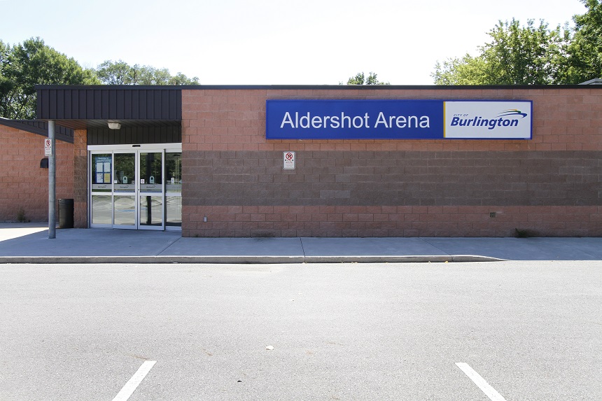 Aldershot Arena | Kiwanis Park, 494 Townsend Ave, Burlington, ON L7T 2B3, Canada | Phone: (905) 637-3555