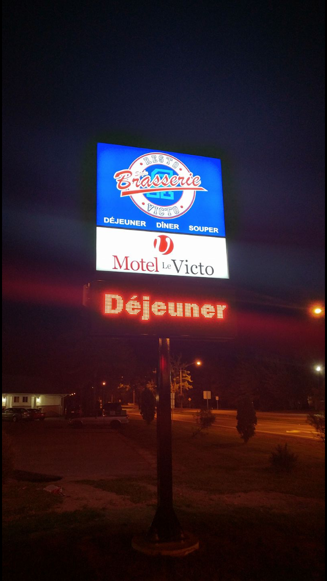Motel Le Victo | 1221 Rue Notre Dame O, Victoriaville, QC G6P 7L1, Canada | Phone: (819) 752-4169