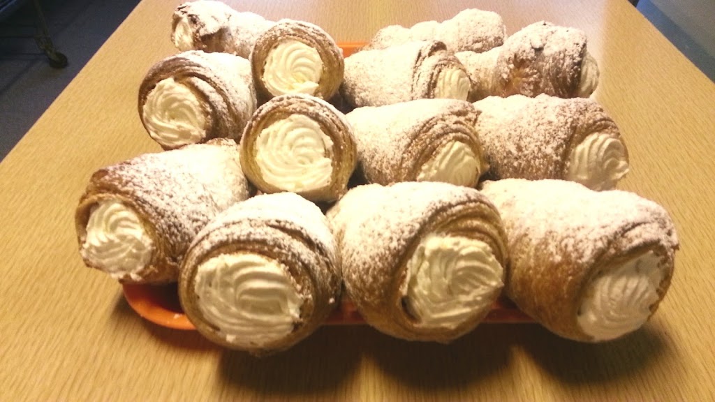 Empress Bakery LTD | 9932 82 Ave NW, Edmonton, AB T6E 1Y9, Canada | Phone: (780) 433-8451