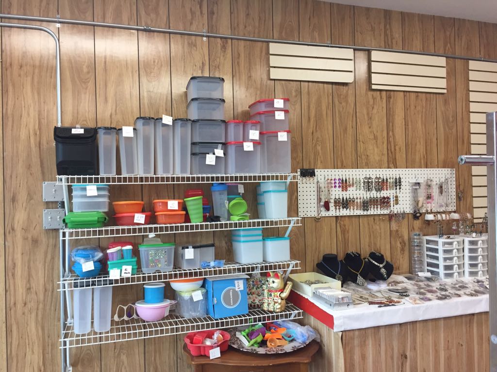 Brentwood Cleaners & Alterations | 1336 Northmount Dr NW, Calgary, AB T2L 0E6, Canada | Phone: (403) 289-4700