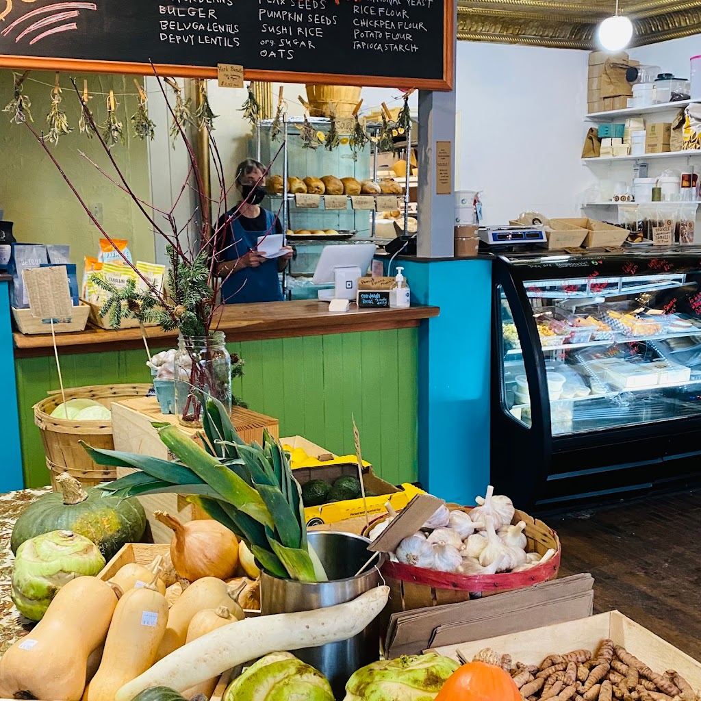 Quality Grocery store | 21 Bridge St, Sackville, NB E4L 3N6, Canada | Phone: (506) 536-8084