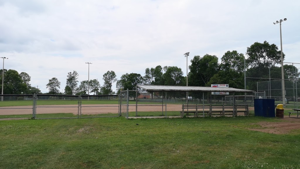 Baseball diamond | 450 Atherley Rd, Orillia, ON L3V 1P2, Canada