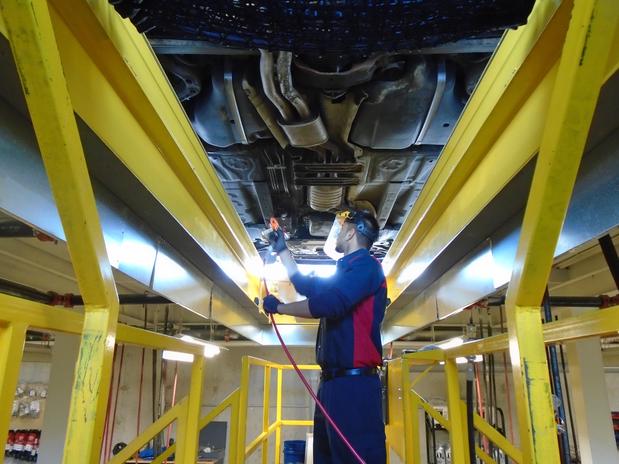 Pro Oil Change | 9924 Airport Rd, Brampton, ON L6S 0C5, Canada | Phone: (416) 800-8816