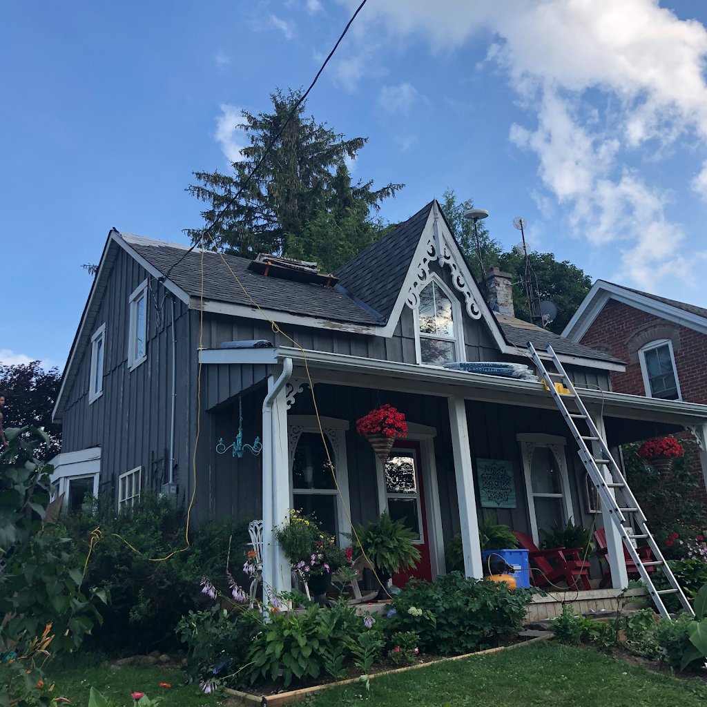 Testarossa Roofing | 8 Wilson Crescent, Elora, ON N0B 1S0, Canada | Phone: (519) 400-3840