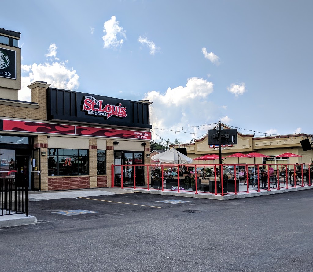 St. Louis Bar & Grill | 30 45th St S, Wasaga Beach, ON L9Z 0A6, Canada | Phone: (705) 352-1491
