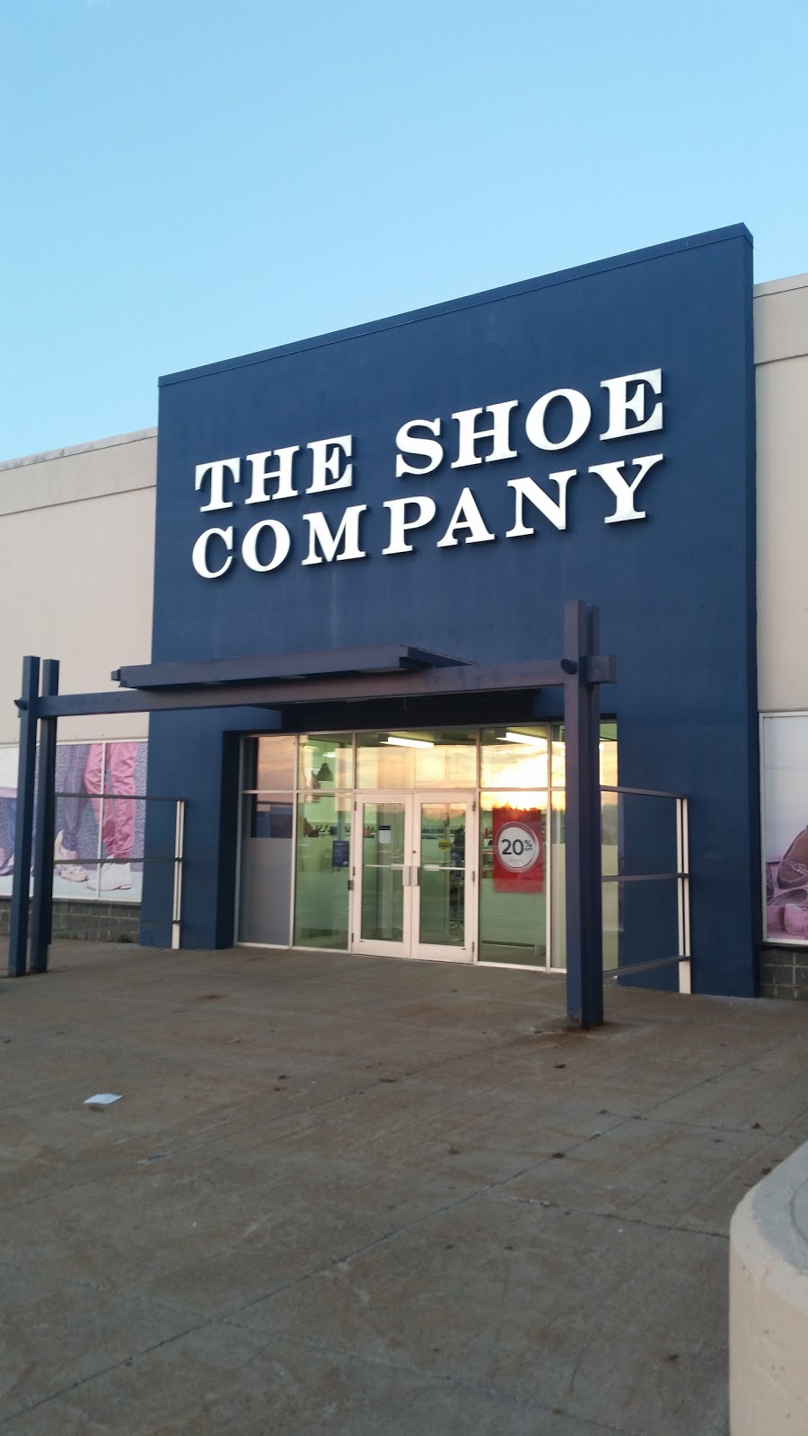 The Shoe Company | 200 Chain Lake Dr, Halifax, NS B3S 1C5, Canada | Phone: (902) 450-5323