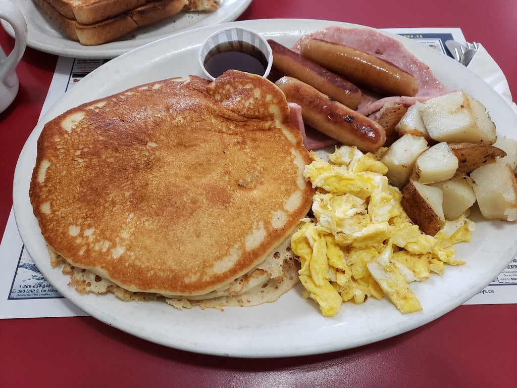 Diner 325 | 2817 NS-325, Wileville, NS B4V 5H2, Canada | Phone: (902) 543-3570