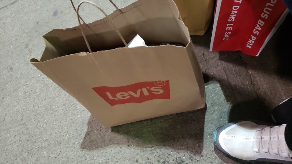 Levis Store | 3401 Dufferin St Unit 91, North York, ON M6A 2T9, Canada | Phone: (416) 783-2551