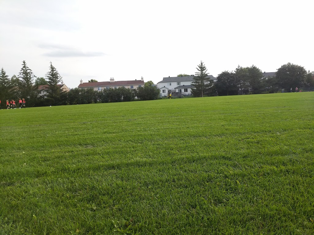 Weybridge Park | 75 Flanders St, Nepean, ON K2J 3P2, Canada