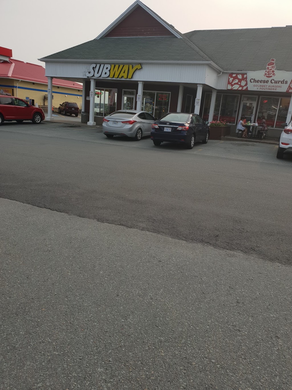 Subway | Pleasant Street Station, 380 Pleasant St Unit# 7, Dartmouth, NS B2Y 3S5, Canada | Phone: (902) 465-3337
