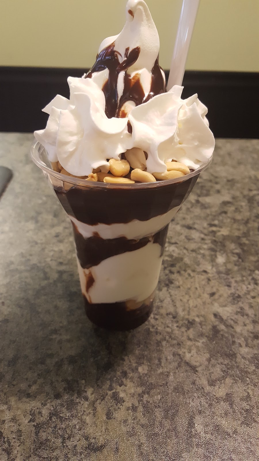 Bartleys Dairy Bar | 853 Dundas St, Woodstock, ON N4S 1G5, Canada | Phone: (519) 539-7761