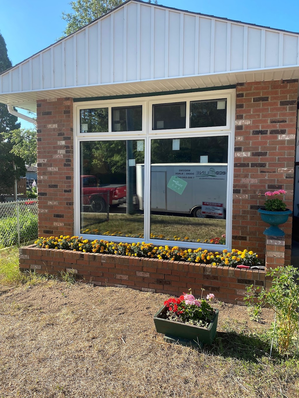 Ecoline Windows and Doors Ottawa | 2081 Merivale Rd #201, Ottawa, ON K2G 1G9, Canada | Phone: (613) 706-0889