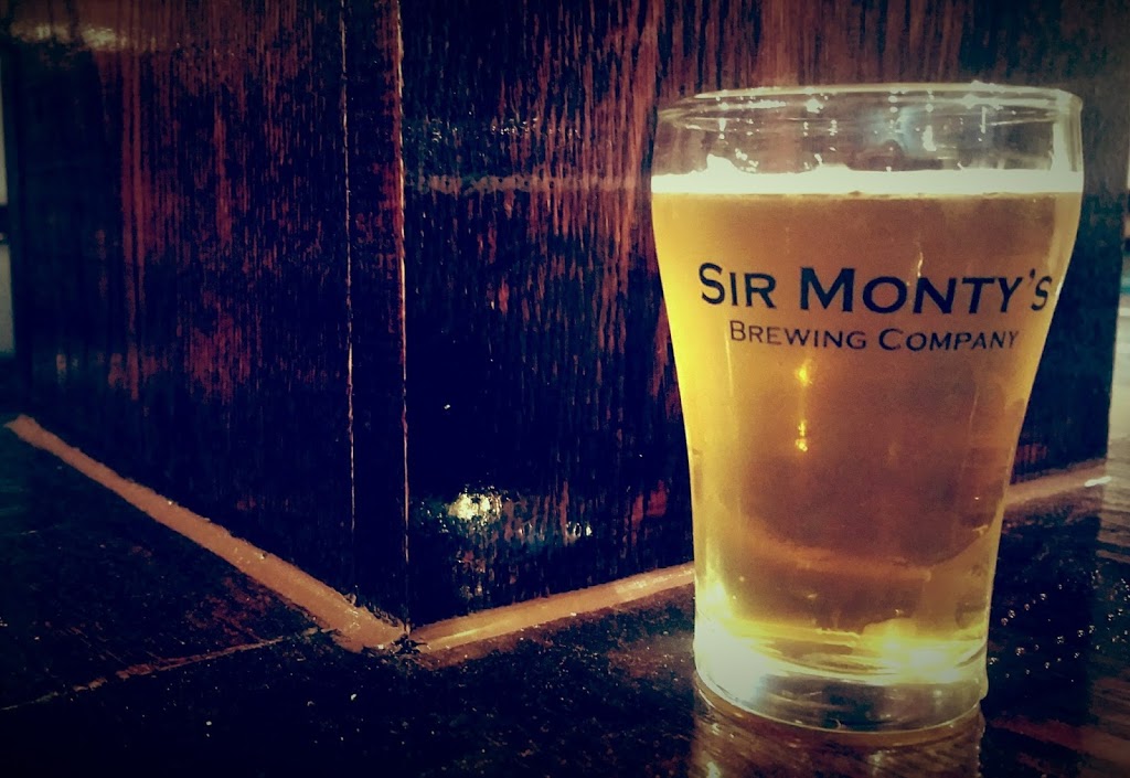 Sir Montys Brewing Company | 1540 Durham Regional Hwy 2, Courtice, ON L1E 2T5, Canada | Phone: (905) 438-8652