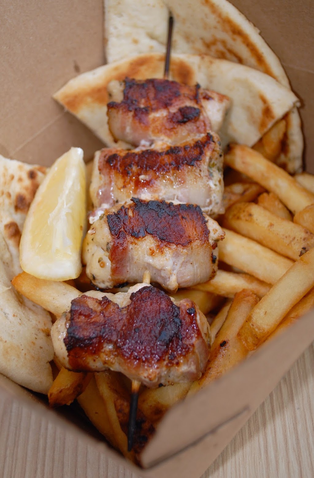 Gyro Boutique Kirkland - Café - Gyros Salad Souvlaki Poutine San | 16948 Trans Canada Highway, Kirkland, QC H9H 0C5, Canada | Phone: (514) 630-4975