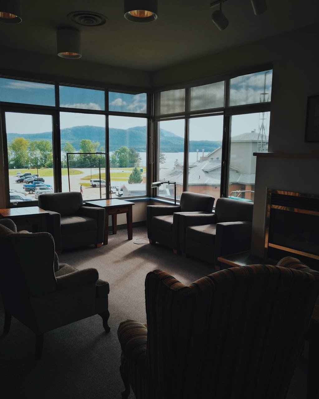 W. B. Lewis Public Library | 55 Rd Ridge, Deep River, ON K0J 1P0, Canada | Phone: (613) 584-4244
