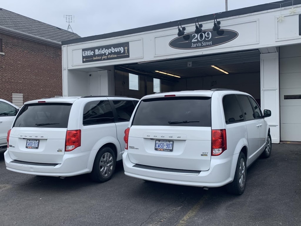 Regional Limousine | 209 Jarvis St, Fort Erie, ON L2A 2S7, Canada | Phone: (289) 876-9699