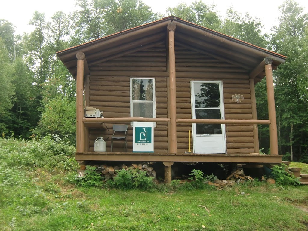 Pourvoirie Oasis duGouin | 170 Rue des Gouverneurs, Saint-Étienne-des-Grès, QC G0X 2P0, Canada | Phone: (800) 959-7453