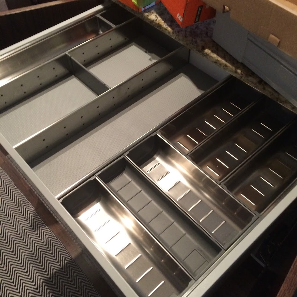 Kitchenfix Kitchen Cabinet Repairs | 208 Wyecroft Rd Suite 201, Oakville, ON L6K 3T8, Canada | Phone: (416) 930-5023