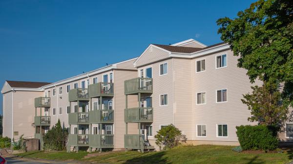 Hillcrest Apartments | 148 Rutledge St, Bedford, NS B4A 1X6, Canada | Phone: (833) 869-0045