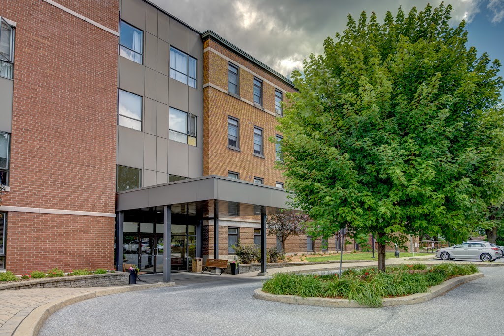 Chartwell Ste-Marthe résidence pour retraités | 675 Rue Saint-Pierre O, Saint-Hyacinthe, QC J2T 1N7, Canada | Phone: (450) 768-6702