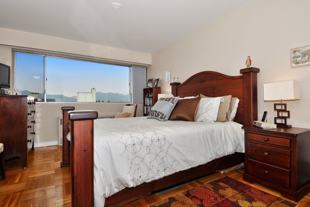 Kerrisdale Tower "A" Rental Apartments | 2191 W 39th Ave, Vancouver, BC V6M 1T7, Canada | Phone: (604) 261-6206