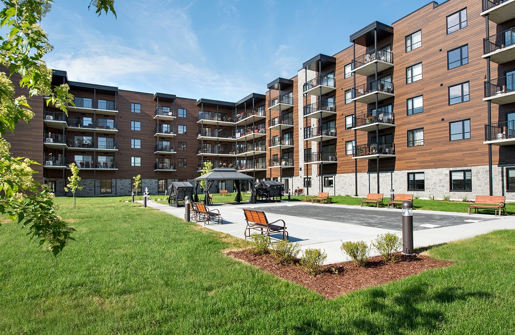 Le Renaissance Cowansville, résidence pour retraités | 130 Rue Jean-Besré, Cowansville, QC J2K 0L6, Canada | Phone: (450) 955-5555