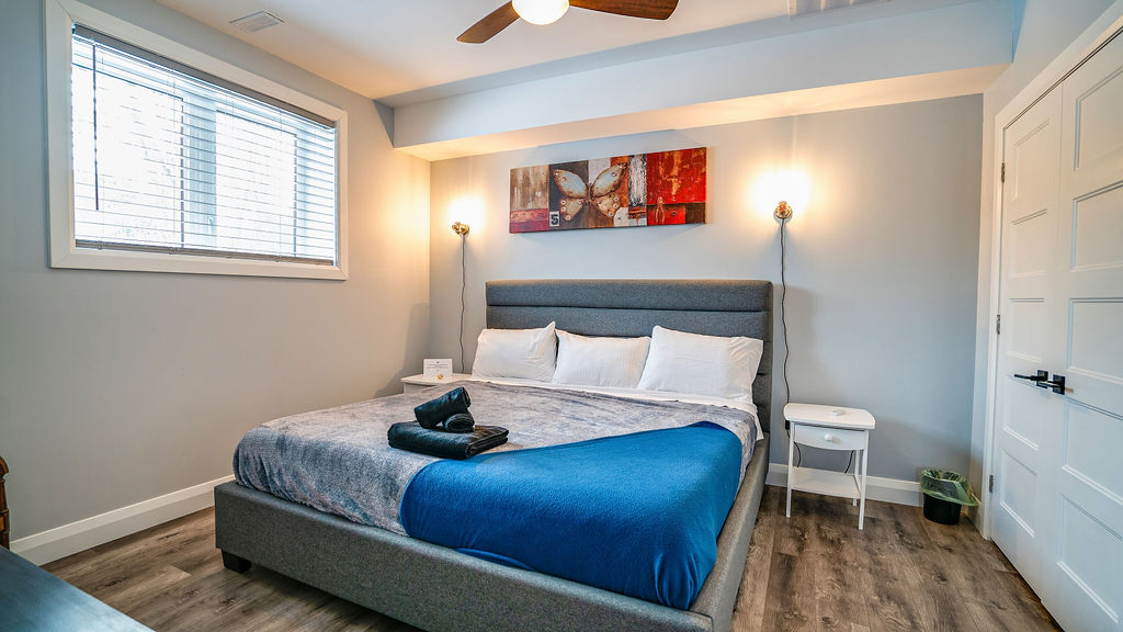 Hidden Retreat Grafton | 189 Hofer Rd, Colborne, ON K0K 1S0, Canada | Phone: (705) 644-0893