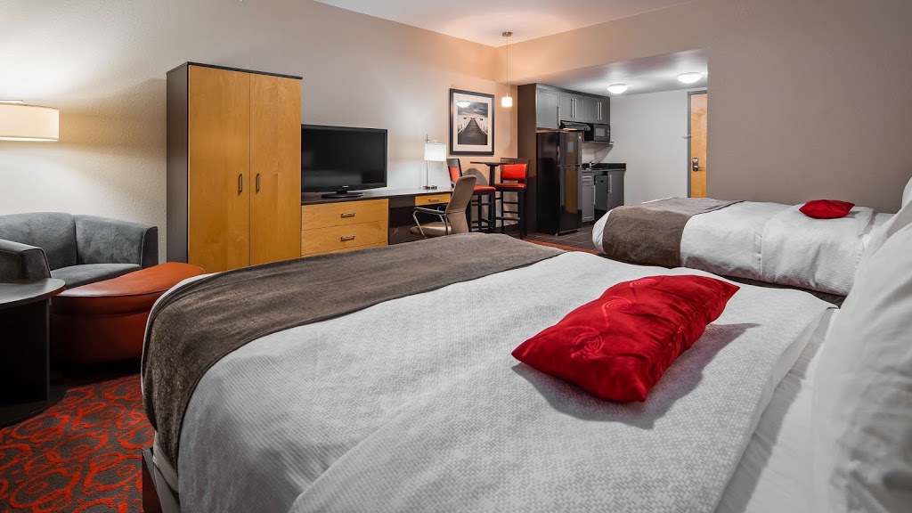 Best Western Plus Eastgate Inn & Suites | 3840 Eastgate Dr, Regina, SK S4Z 1A5, Canada | Phone: (306) 352-7587