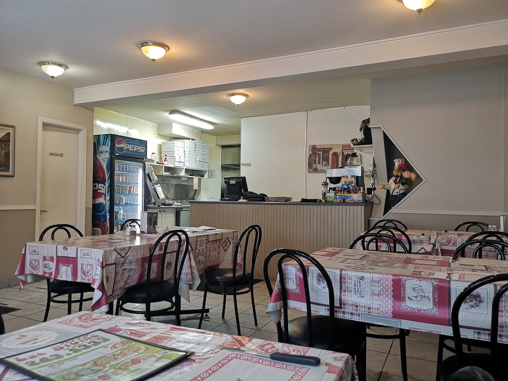 Pizza Lac Brome | 240 Chemin Knowlton, Lac-Brome, QC J0E 1V0, Canada | Phone: (450) 243-5333