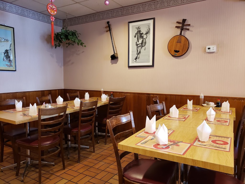 Mei King Restaurant | 82 Margaret Ave, Kitchener, ON N2H 4H4, Canada | Phone: (519) 743-6431