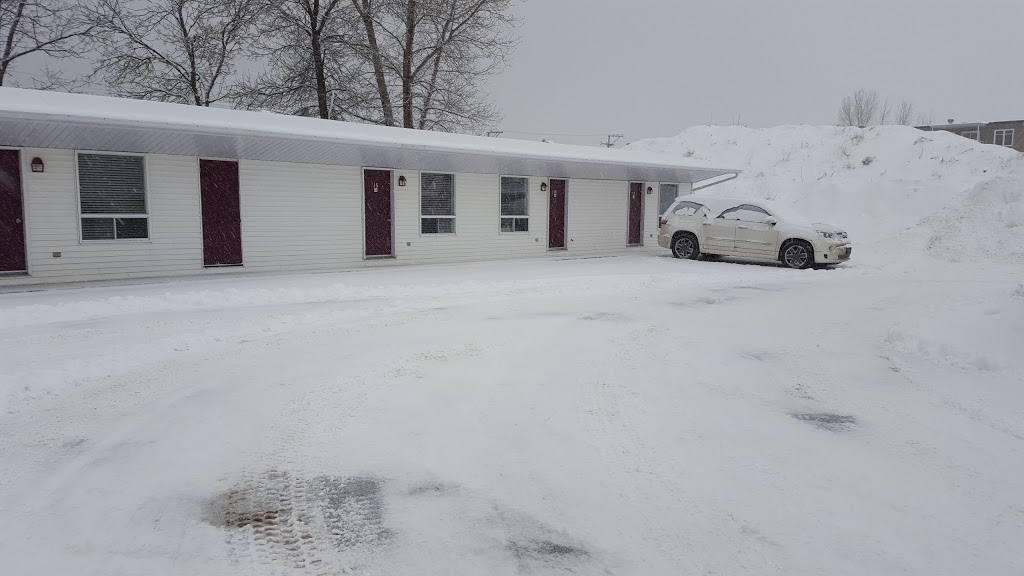 Motel Beauport Inn | 3568 Boulevard Sainte-Anne, Québec, QC G1E 3L8, Canada | Phone: (418) 667-6487