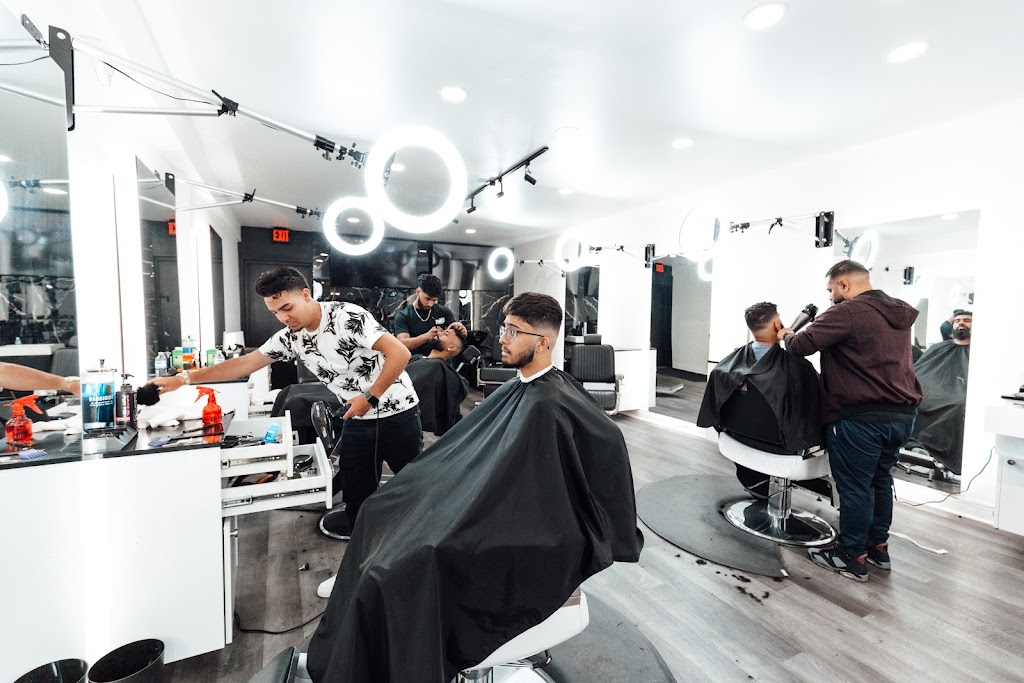 Next Up Barbershop | 5326 Hwy 7, Woodbridge, ON L4L 1T3, Canada | Phone: (905) 850-0862
