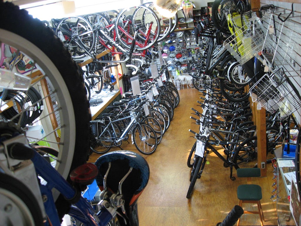 Suncoast Cycles | 9410 BC-101, Powell River, BC V8A 0J3, Canada | Phone: (604) 487-1111