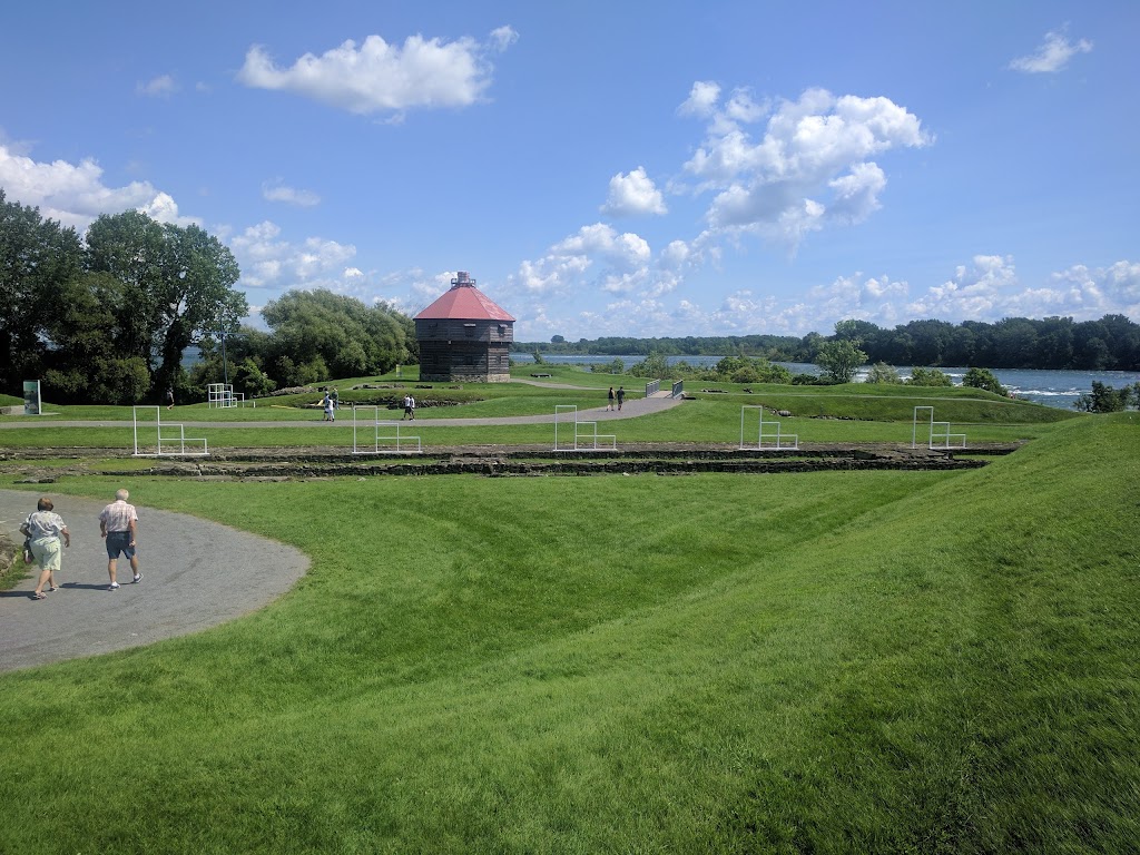 Crème et Cie | 309 Chem. du Fleuve, Coteau-du-Lac, QC J0P 1B0, Canada | Phone: (450) 308-1101