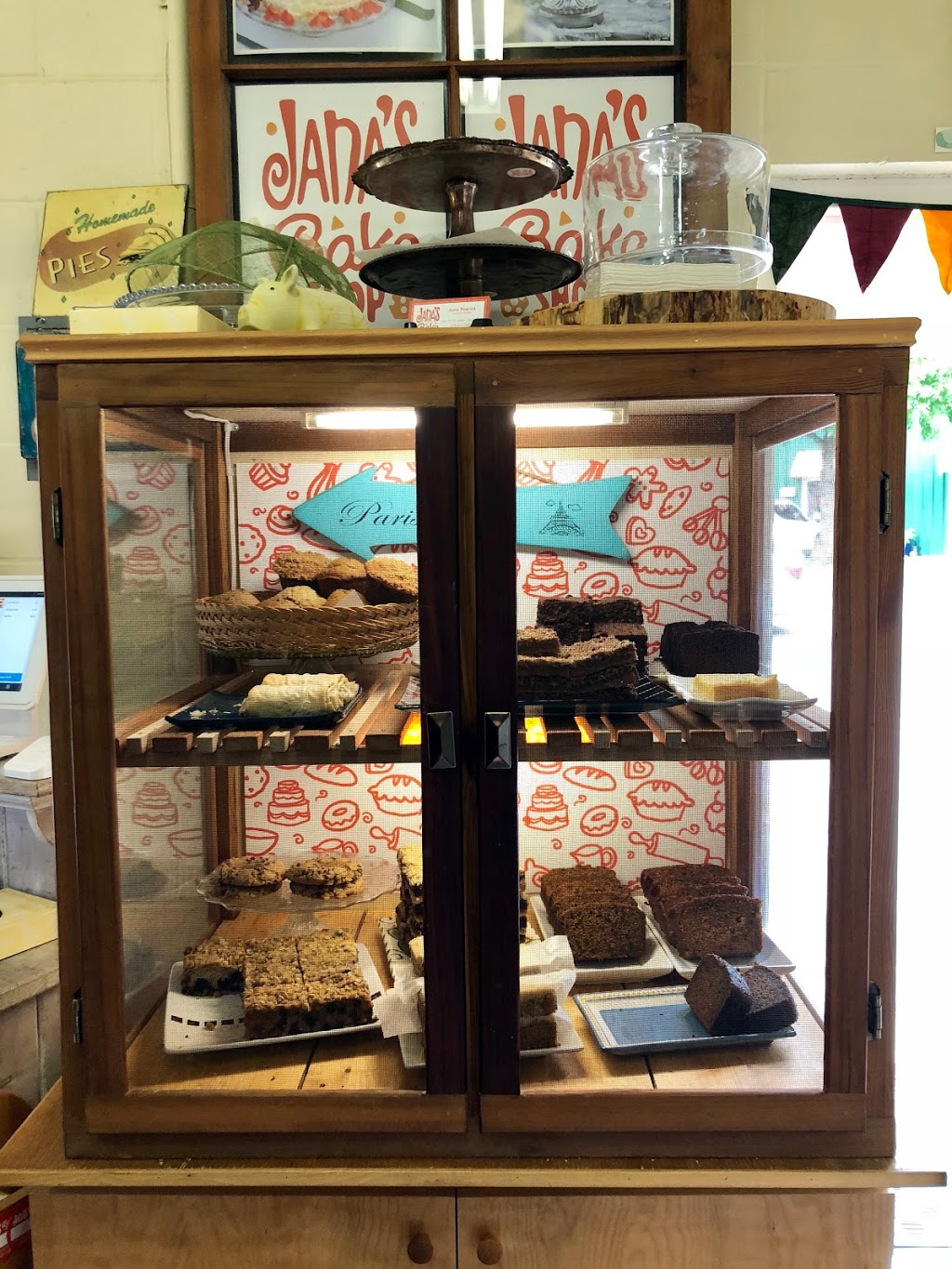 Janas Bake Shop Kitchen | 315 Upper Ganges Rd, Salt Spring Island, BC V8K 2V9, Canada | Phone: (778) 353-2253