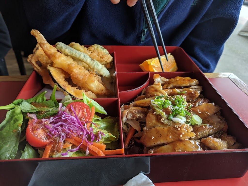Lakeside Sushi | 78 Cowichan Lake Rd #2, Lake Cowichan, BC V0R 2G0, Canada | Phone: (250) 932-9012