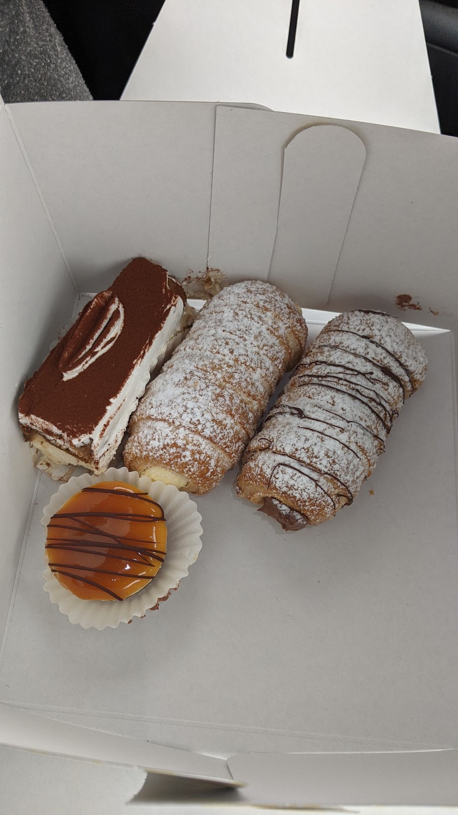 Fuda Italian Bakery | 200 Wellington St W, Barrie, ON L4N 1K9, Canada | Phone: (705) 737-3434