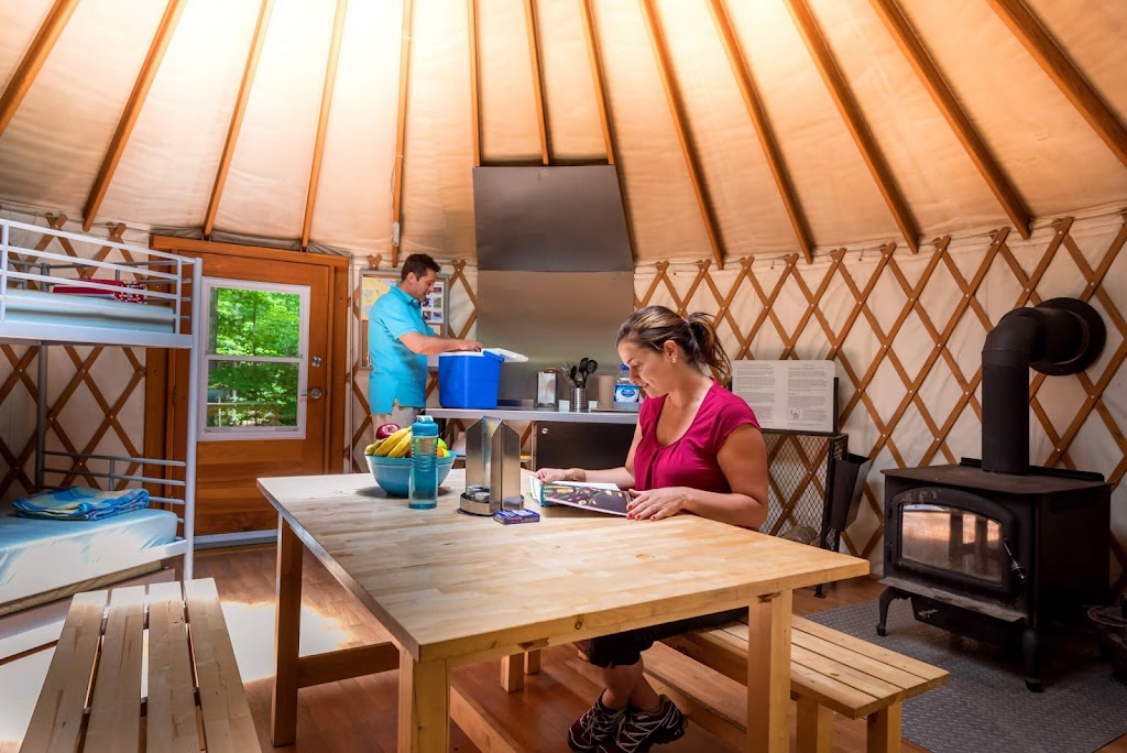 Philippe Lake Camping | 300 Chem. du Lac-Philippe, Sainte-Cécile-de-Masham, QC J0X 2W0, Canada | Phone: (819) 827-2020