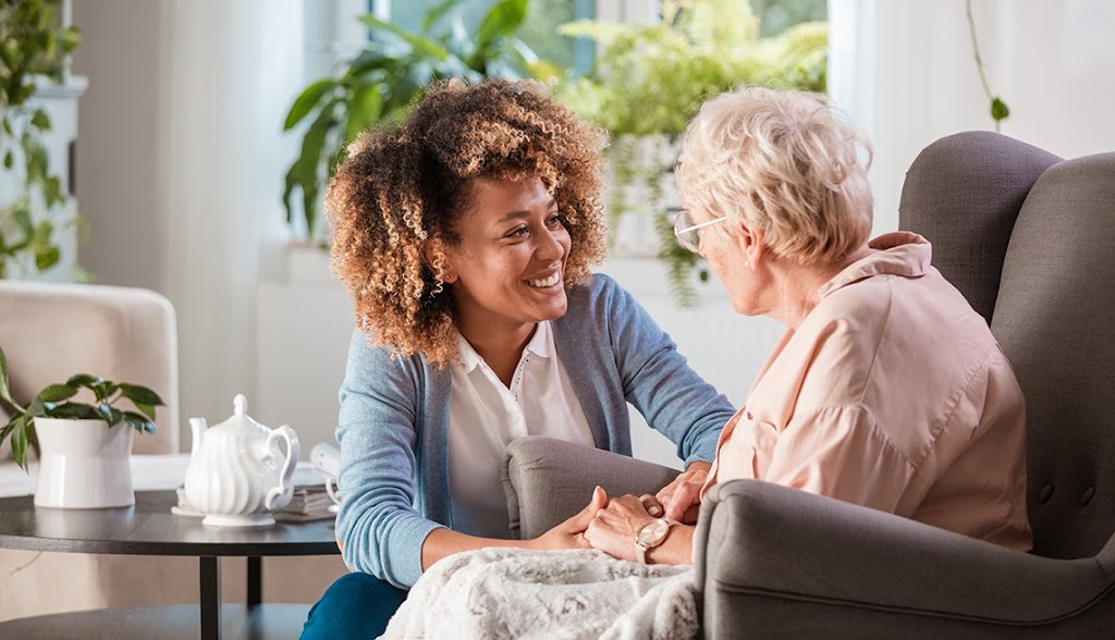Big Hearts Home Care | 657 Courtney Valley Rd, Mississauga, ON L5V 0C2, Canada | Phone: (647) 290-2273