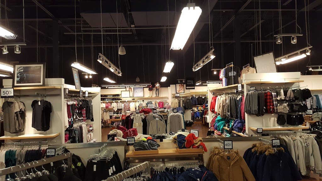 Gap Outlet | 1414 Parsons Rd NW, Edmonton, AB T6N 0B5, Canada | Phone: (780) 468-4848