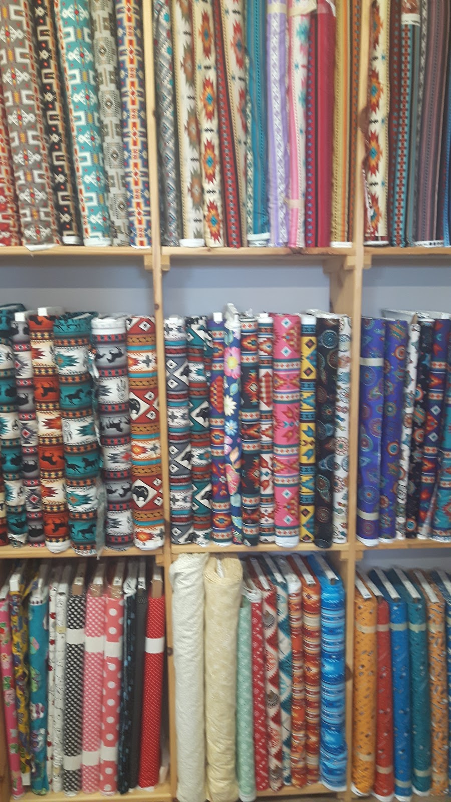 Thunderbird Crafts Trading Post | 6312 Indian Ln, Lambton Shores, ON N0N 1J2, Canada | Phone: (519) 786-4775