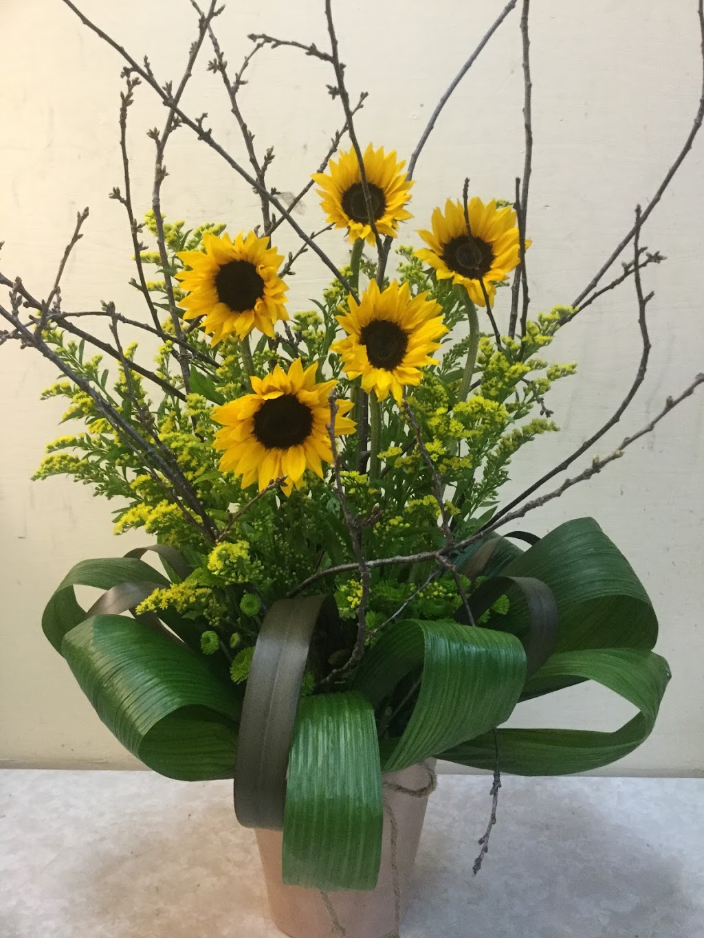 Fleuriste Les Fleurs De LArtiste | 650 Boulevard du Fort-Saint-Louis Local 10, Boucherville, QC J4B 1S9, Canada | Phone: (450) 641-8656